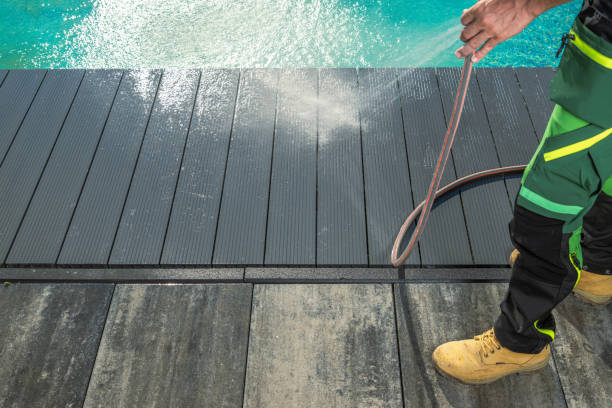 Best Commercial Building Pressure Washing  in Captains Cove, VA